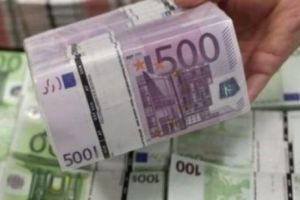 Guvernul a decis creşteri uriaşe de la 1 ianuarie: Zeci de mii de români vor primi chiar şi de 5 ori mai mulţi bani
