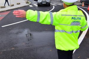 Beat mangă, fără permis şi cu maşină neînmatriculată, un bărbat din Vinţu de Jos a fost reţinut pentru cumul de infracţiuni rutiere