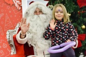 Spectacole cu intrare gratuită, de Crăciun, în Bucureşti! Animatori pentru copii, concerte şi surprize