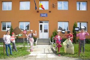 Loc de muncă la Şcoala Gimnazială „Bem Jozsef” din Comuna Secuieni