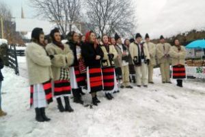 Craciun in Maramures 2018: Muzeul Satului a rasunat de colinde (FOTO)