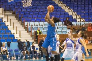 Baschetbalistele, debut cu victorie