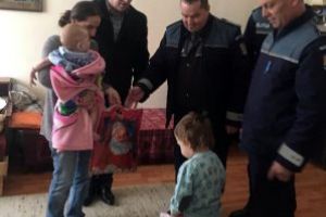 Misiuni de suflet organizate de politistii maramureseni