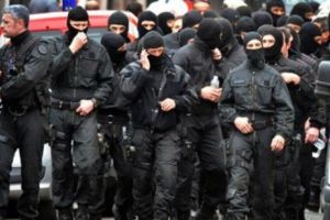 România, noua ţintă a TERORIŞTILOR? Măsuri de SECURITATE fără precedent în Bucureşti. Ce se întâmplă de sărbători