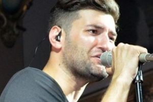 Smiley face un APEL DISPERAT înainte de SĂRBĂTORI. Artistul este cu ochii în LACRIMI. „Promit că e ULTIMA OARĂ”