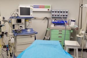 Blocul operator centralizat al Spitalului Judeţean, dotat cu un aparat performant de anestezie