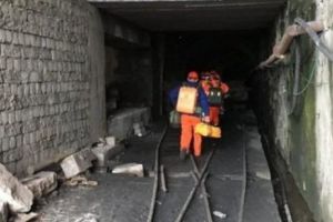 Accident MORTAL într-o MINĂ din Rusia. INCENDIU la 340 sub pământ. Au MURIT cel puţin 8 persoane