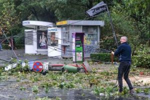 Misterul avertizărilor Cod Galben şi Portocaliu se adânceşte. ANM a anunţat încă de sâmbătă despre posibilitatea producerii unor fenomene meteo periculoase