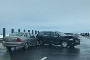 Blocaj pe autostrada Timişoara-Lugoj din cauza mai multor accidente şi a aglomeraţiei
