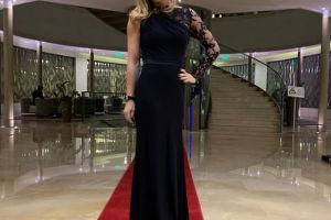 Frumusica!: Imagine cu Simon Halep in afara terenului. Fani din toate colturile lumii se intrec in aprecieri