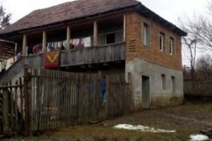 DRAMĂ SFÂȘIETOARE în prag de CRĂCIUN. Trei copii au ARS DE VII. O neglijenţă CUMPLITĂ a curmat viaţa frăţiorilor