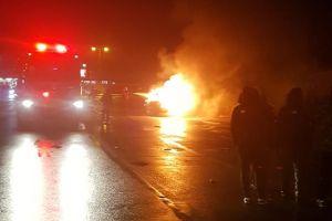 VIDEO! Incendiu DEVASTATOR in parcarea Kaufland din Ramnicu Valcea!