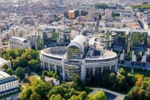 Concluzie şocantă: La Bruxelles, 90 % dintre beneficiarii ajutoarelor sociale sunt de origine străină. Capitala Europei este pe cale de pauperizare din pricina imigraţiei