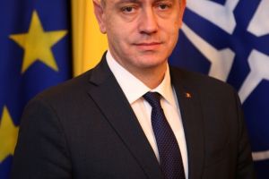 Mesaj al senatorului Mihai Fifor pentru militari de Craciun. Sfanta Sarbatoare a Craciunului sa va adune sanatosi alaturi cu toti cei dragi“