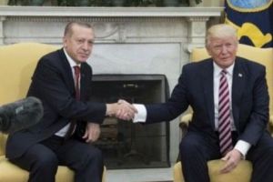 Erdogan l-a invitat pe Trump să viziteze Turcia, în 2019
