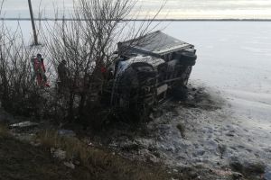 ULTIMĂ ORĂ: Autoutilitară răsturnată între Tişiţa şi Doaga