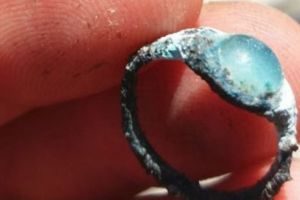 Inelul lui Iisus Hristos? După 2.000 de ani o piatră preţioasă a fost descoperită în Ierusalim de către arheologi 