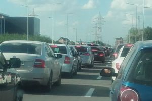 Avertizare Infotrafic. Valorile de trafic sunt ridicate pe DN1, in statiunile de pe Valea Prahovei 