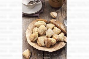 lauraadamache.ro: Biscuiti cu ricotta si lamaie