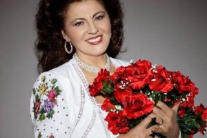 Irina Loghin de DESTĂINUIE. Amintiri DUREROASE ale unei CELEBREI vedete de muzică populară. „Eram tunsă pe piele. Bântuiau păduchii pe la noi”
