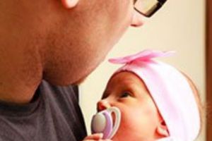 Se simplifică procedura de recunoaştere a paternităţii