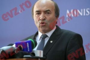 Toader o vrea pe Adina Florea la ȘEFIA DNA. A trimis cererea la Cotroceni