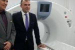 Senatorul Vela dezvăluie: cine e de vină pentru datoriile istorice ale spitalului din Caransebeş?