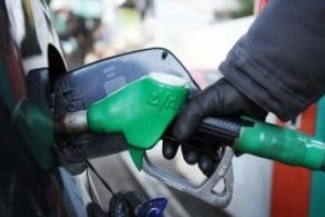 VESTE PROASTĂ pentru şoferi - Benzina şi motorina SE SCUMPESC de la 1 ianuarie