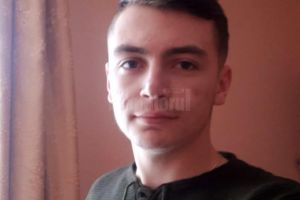 Tatăl i-a reproşat relaţia cu o fată, iar fiul l-a înjunghiat mortal