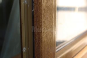 Încă o locuinţă a unui om de afaceri din Suceava a fost spartă de hoţi