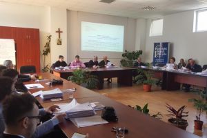 26 septembrie: Ședinţă ordinară la Consiliul Local Alba Iulia. Rectificări de buget, regulamentul de organizare şi funcţionare a parcărilor publice din municipiu, pregătiri pentru sărbătorile de iarnă, pe Ordinea de zi