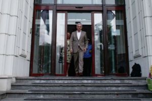 Răspunsul ironic al lui Dragnea, întrebat dacă va merge la Parchet în caz că va fi citat: „Nu mă duc. Vizită de stat la Vaslui”