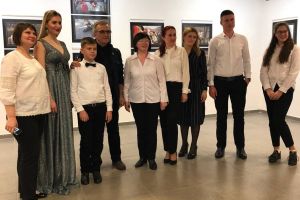 Folclorul gorjean în Israel, prin artistul fotograf Teodor Dădălău