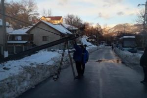 Sârma, soluţia gorjenească pentru stâlpii de curent din Călugăreni, afectaţi de zăpadă
