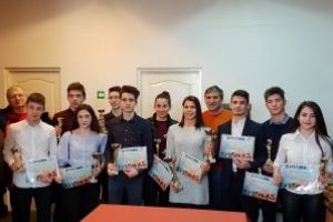 Primii zece sportivi ai judeţului au fost premiaţi. Luptătoarea Incze Kriszta, din nou pe primul loc