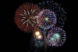 Beclean: Foc de artificii în centrul oraşului la cumpăna dintre ani