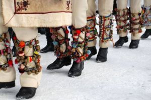 Tradiţii deosebite de după Crăciun, la Avrig şi Sălişte