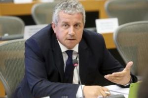 Daniel Buda: E prea multă birocraţie în procesul de absorbţie a fondurilor europene