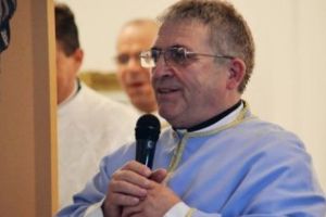 Se întâmplă la Satu Mare: REVELION la BISERICĂ! Un preot cheamă enoriaşii să treacă împreună în noul an