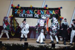 Festivalul de datini şi obiceiuri populare ,,Cetina de brad”, la Pârteştii de Sus