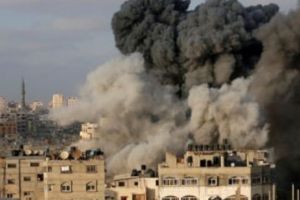 RĂZBOI în GAZA. Aviaţia ISRAELIANĂ a ATACAT poziţiile HAMAS