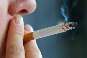 O ţară din Europa a interzis fumatul în aer liber