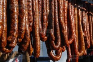 Hoţii au furat aproape un porc dintr-o gospodărie din Timişoara