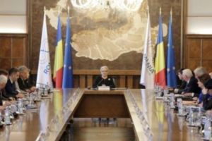 Guvernul DĂNCILĂ „urat” de SINDICALIŞTII din SĂNĂTATE. Val de acţiuni de PROTEST pentru 2019