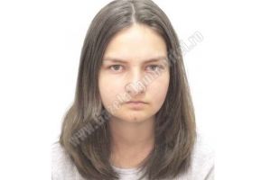 Minoră căutată de poliţie. A plecat voluntar de la domiciliu