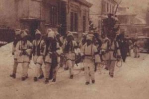 DOCUMENT: Cum PETRECEAU REVELIONUL locuitorii din ALBA, în anii 40: “bice, buciume, clopote şi o gălăgie de ţi se scula păru-n cap”