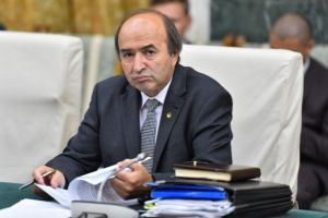 Puţini ştiu asta! Ce studii are la bază Tudorel Toader: Veniturile colosale care îi intră în casă lunar