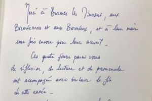 Unde a stat ASCUNS preşedintele Macron PATRU zile