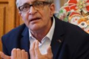 „Proasta gestiune a managerului îi obligă pe pacienţii internaţi la Reşiţa să îşi cumpere medicamentele!”