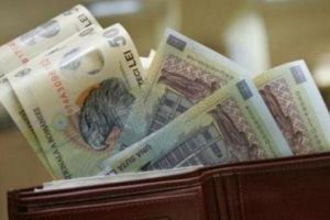 Prima zi din 2019 – Scumpiri la carburanţi, electricitate, ţigări şi bere